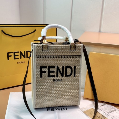 BOLSA FENDI ITALIANA